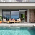 Arbor Villa: Nature Retreat * Campanario