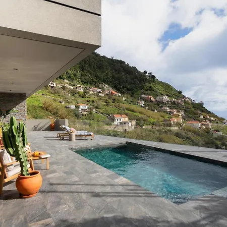 Arbor Villa: Nature Retreat Villa