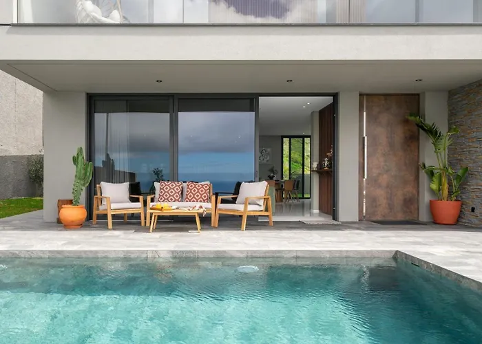 Arbor Villa: Nature Retreat * Campanário