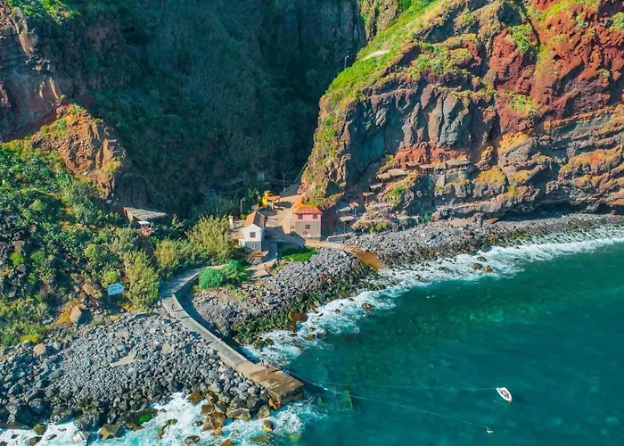 Villa Arbor Villa: Nature Retreat Campanario